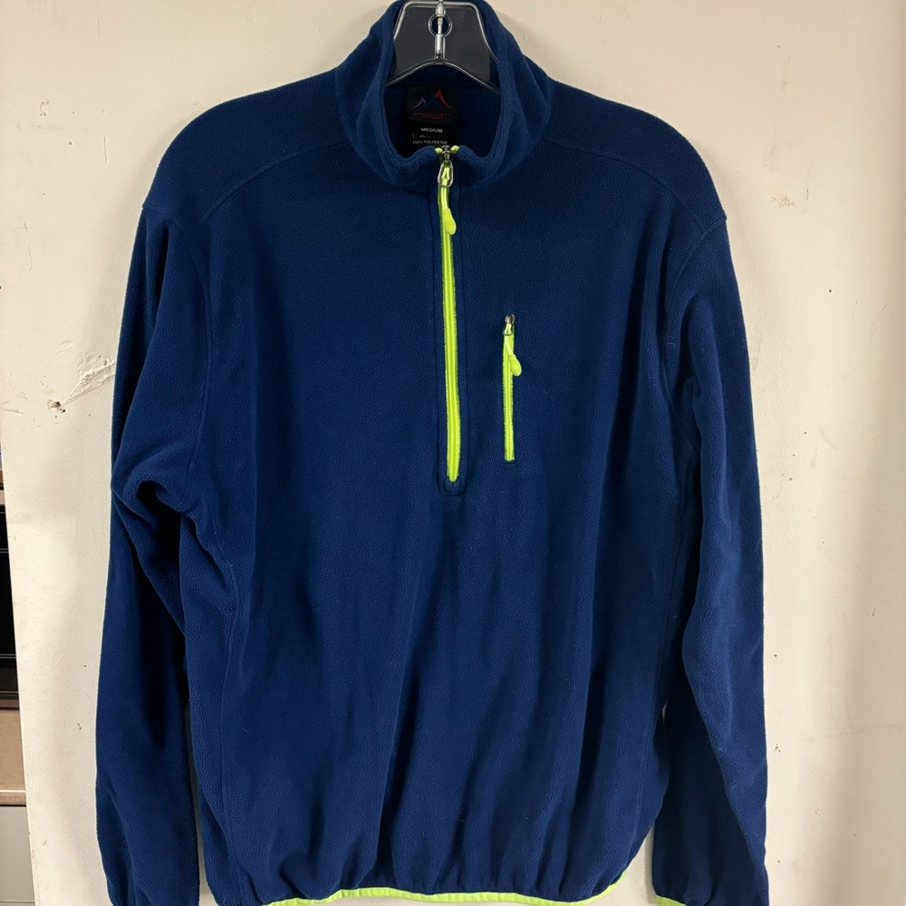 Narragansett Traders Blue with Green Trim 1/4 Zip Fleece size Medium